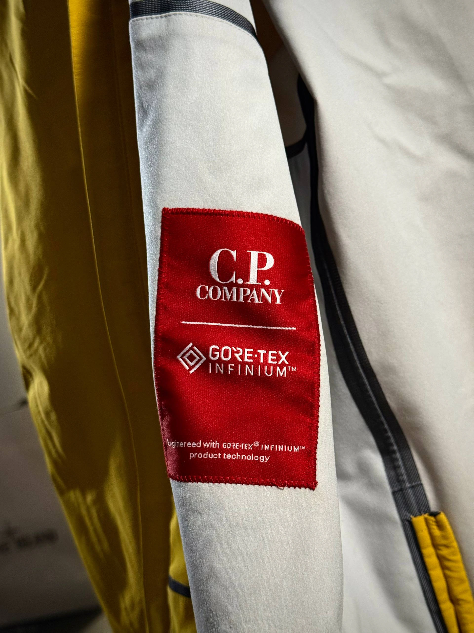 C.P. Company Gore-Tex Infinium Google Jacket, фото 5