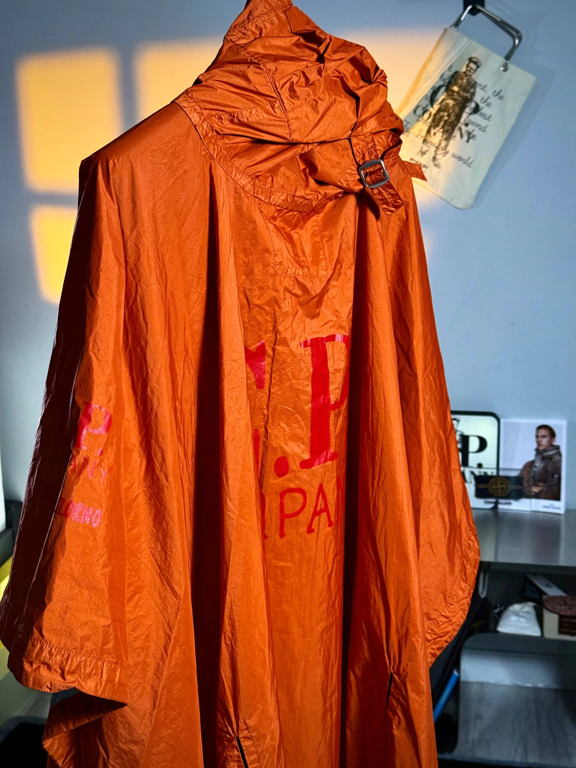 C.P. Company x Sergio Pizzorno The Mind’s Eye Google Poncho, фото 3