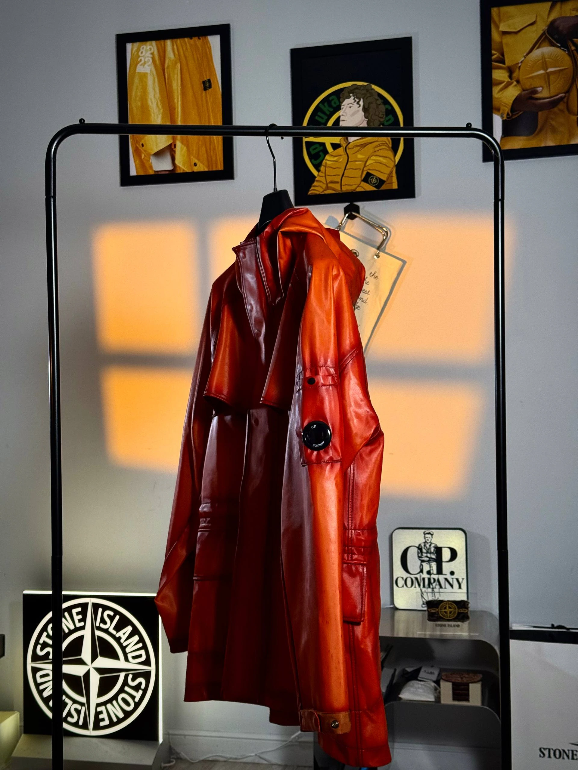C.P. Company Orange Bi-FILM Garment Dyeing Pocketed Fisherman Jacket, фото 2