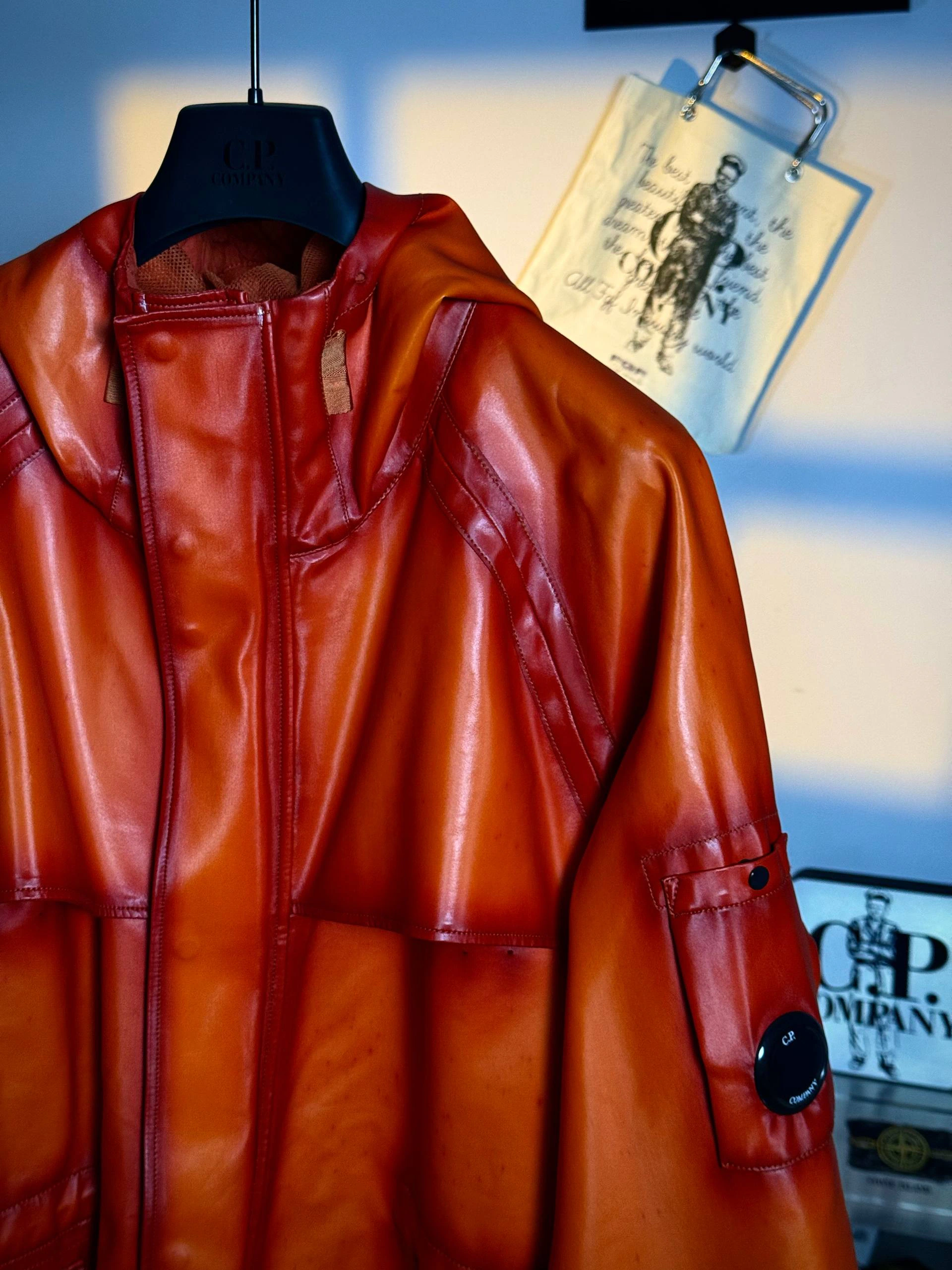 C.P. Company Orange Bi-FILM Garment Dyeing Pocketed Fisherman Jacket, фото 4